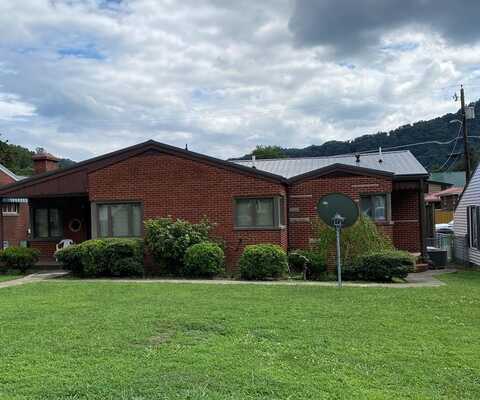 8 Sunset Blvd, Williamson, WV 25661