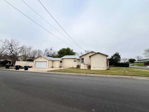 990 Evans, Eagle Pass, TX 78852
