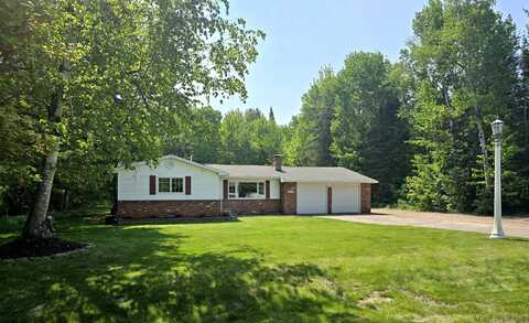 3325 SHERMAN PARK DR, Muir, MI 49783