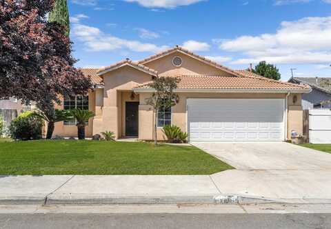 5709 Laurite Avenue E, Fresno, CA 93727