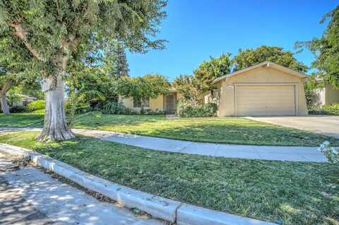 3329 Browning Avenue W, Fresno, CA 93711