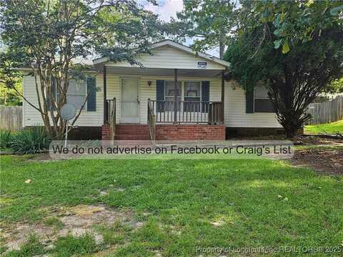 905 Stirling Court, Raeford, NC 28376