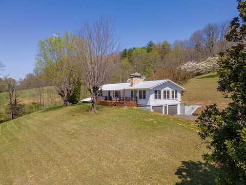 198 WELCOME LN, Otto, NC 28763