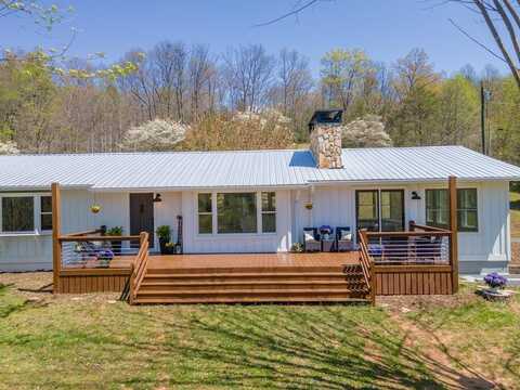 198 WELCOME LN, Otto, NC 28763