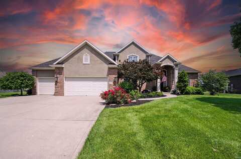 1205 N Dewey, Auburn, IN 46706