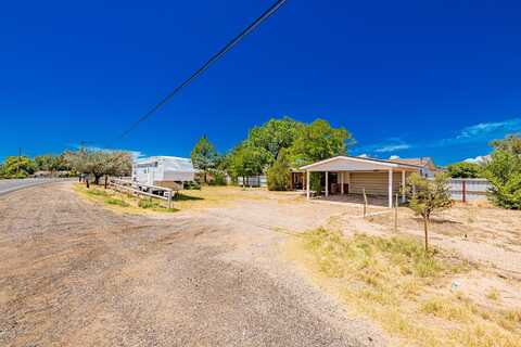 3240 NM Highway 47, Los Lunas, NM 87031