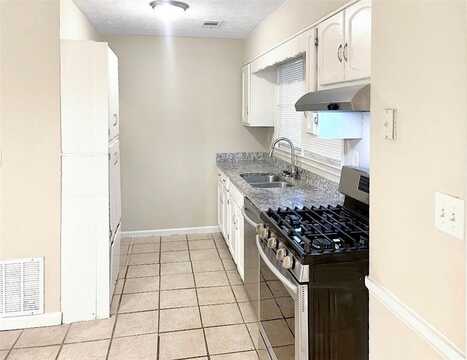 2611 GOLFVIEW Terrace SE, Conyers, GA 30013