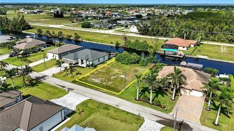 2358 NW 39th Avenue, Cape Coral, FL 33993