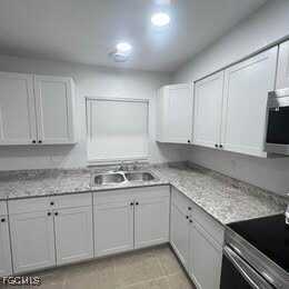 16910 Carmen Avenue, Fort Myers, FL 33908