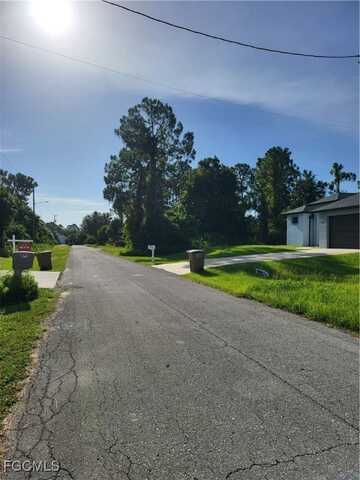 871 Spaulding Street E, Lehigh Acres, FL 33974