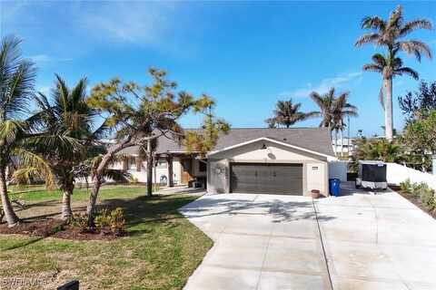 2471 Sanibel Boulevard, Saint James City, FL 33956