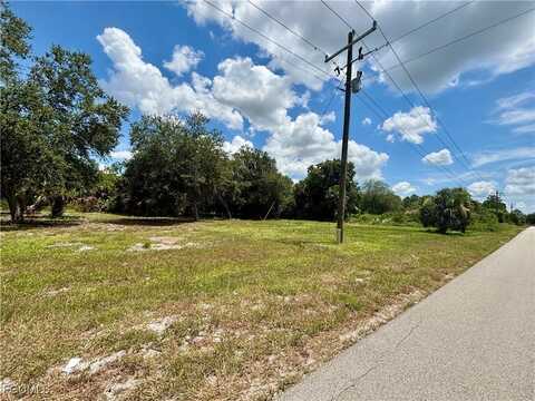 4405 E 2nd Street, Lehigh Acres, FL 33936