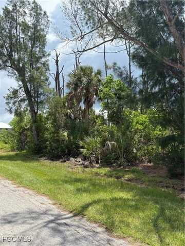 3501 Tangerine Drive, Saint James City, FL 33956