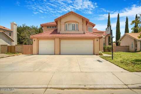43658 Yaffa Street, Lancaster, CA 93535