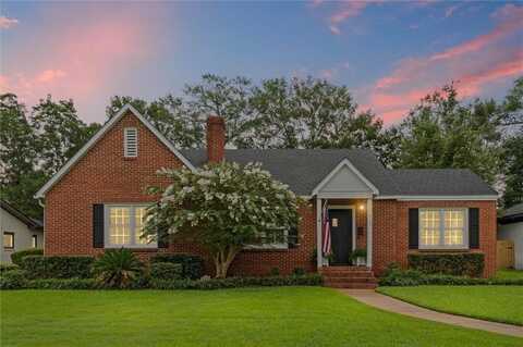 300 Woodlands Avenue, Mobile, AL 36607