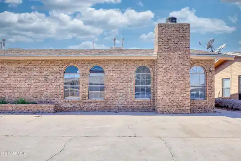 3551 E Glen Drive, El Paso, TX 79936