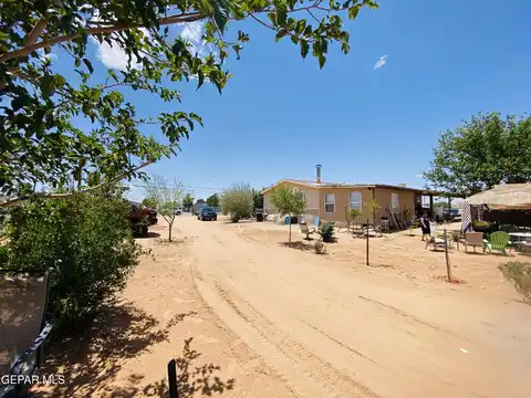 3439 Mapula Loop, El Paso, TX 79938