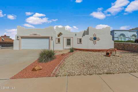 10816 Loma De Amor Lane, El Paso, TX 79934