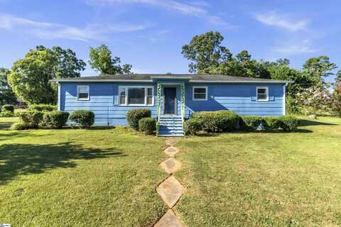17 Charles Drive, Wellford, SC 29385