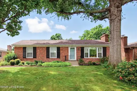 9812 Somerford Rd, Louisville, KY 40242