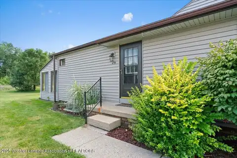 478 Red Cedar Boulevard, Williamston, MI 48895