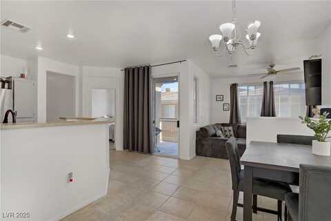 3915 Palm Beach Street, Las Vegas, NV 89129
