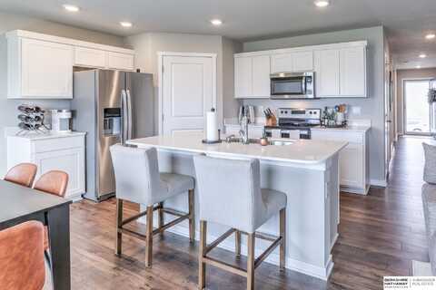 11525 S 191st Avenue, Gretna, NE 68028