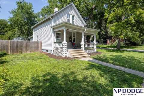 4644 Lowell Avenue, Lincoln, NE 68506