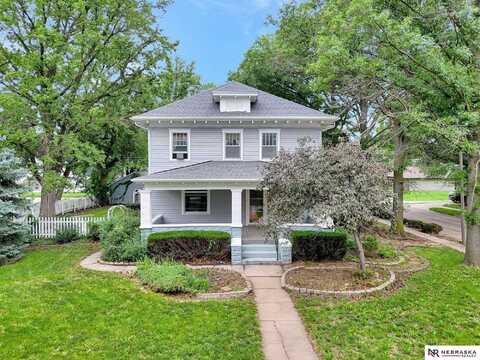 823 N 11th Street, Beatrice, NE 68310