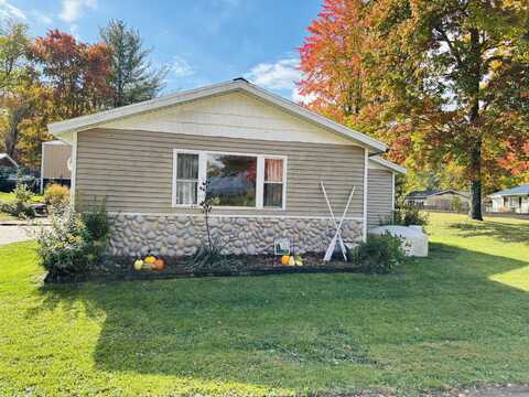 23390 Bluegill Road Road, Sears, MI 49679