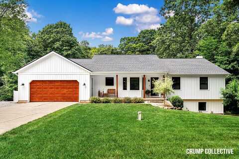 9301 Dimick Drive NE, Rockford, MI 49341