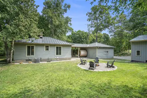 938 Columbus Street NE, Grand Rapids, MI 49525