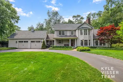 6776 Gleneagles Drive SE, Grand Rapids, MI 49546