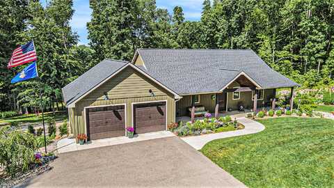 7789 Kirkshire Drive, Delton, MI 49046