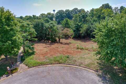 608 E Oak Leaf Court, Nixa, MO 65714