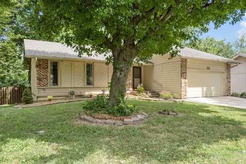 1322 S Sieger Drive, Springfield, MO 65804