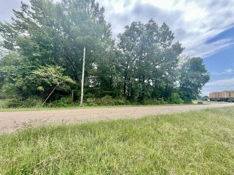 0 6th St N, Columbus, MS 39705