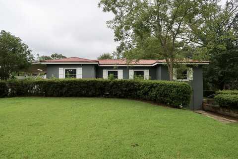 2335 N 7th Ave., Laurel, MS 39440
