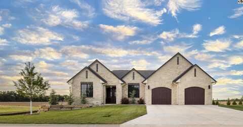 907 Veranda Cir, McPherson, KS 67460
