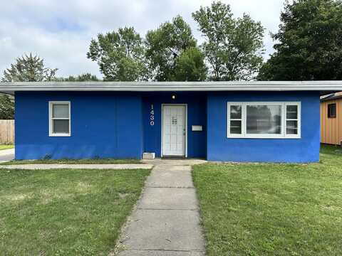 1430 Kansas Ave SE, Huron, SD 57350