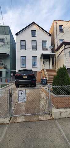 54 JEFFERSON AVE, JC, Heights, NJ 07036