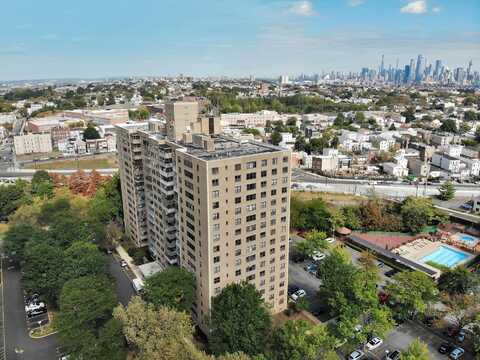 201 ST PAULS AVE, JC, Journal Square, NJ 07306