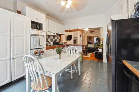 230 PARK AVE, Hoboken, NJ 07030