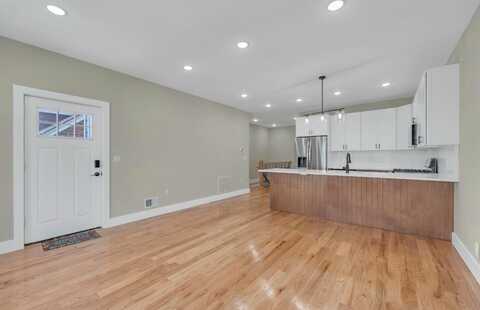 275 PEARSALL AVE, Greenville, NJ 07305