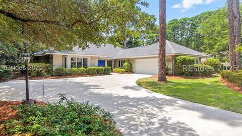 39 Lancaster Pl, Hilton Head Island, SC 29926