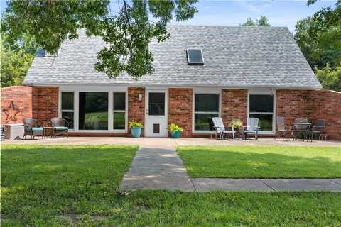 5756 Newton Road, Odessa, MO 64076