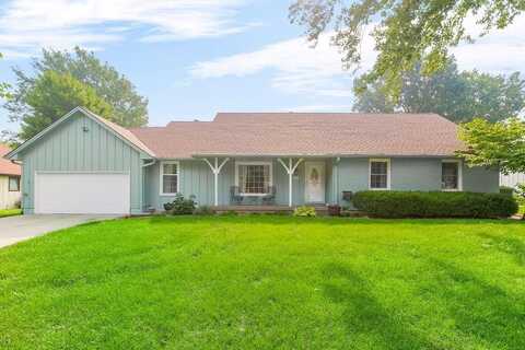 319 SE Ridgeview Drive, Lees Summit, MO 64063