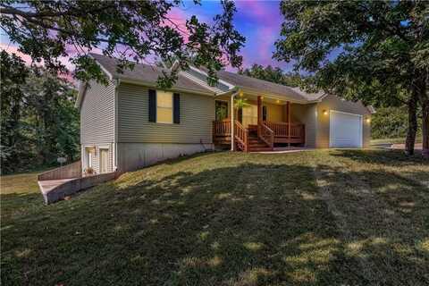 19394 Rolling Hills Road, Warsaw, MO 65355