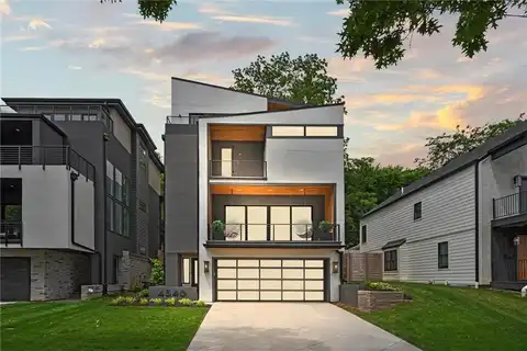 4540 Mercier Street, Kansas City, MO 64111