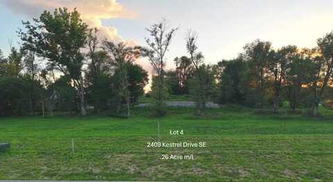 2409 Kestrel Dr SE, CedarRapids, IA 52403